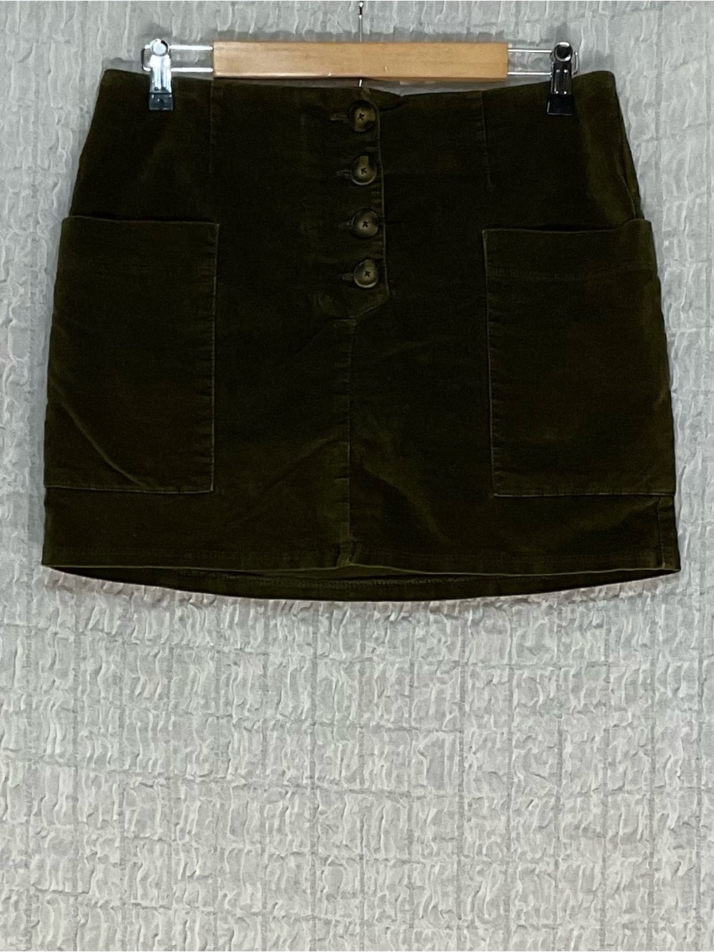 BDG Urban Outfitters Olive Green Button Front Utility Mini Skirt Size Medium - Picture 2 of 6